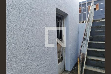 Porta acesso a Garagem de casa para alugar com 3 quartos, 250m² em Parque Jurema, Guarulhos