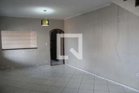 Sala de casa para alugar com 3 quartos, 250m² em Parque Jurema, Guarulhos