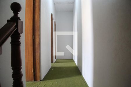 Corredor de casa para alugar com 3 quartos, 250m² em Parque Jurema, Guarulhos