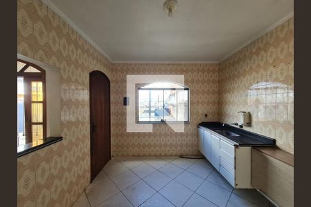 Cozinha de casa para alugar com 3 quartos, 250m² em Parque Jurema, Guarulhos