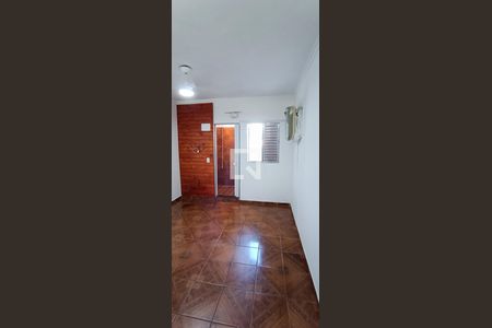 Studio de kitnet/studio para alugar com 1 quarto, 25m² em Jardim Irapiranga, Embu das Artes