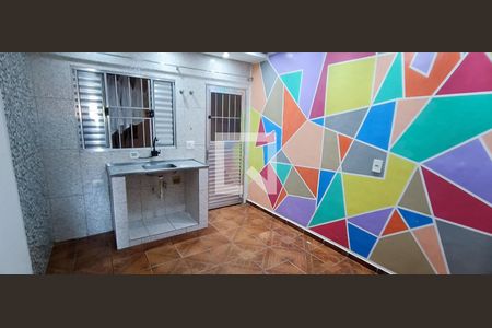 Cozinha de kitnet/studio para alugar com 1 quarto, 25m² em Jardim Irapiranga, Embu das Artes