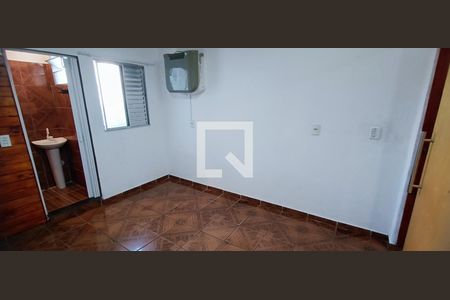 Studio de kitnet/studio para alugar com 1 quarto, 25m² em Jardim Irapiranga, Embu das Artes