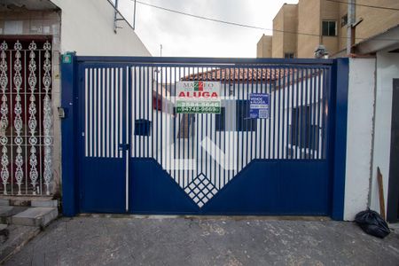 Fachada de casa para alugar com 1 quarto, 45m² em Vila Doutor Eiras, São Paulo