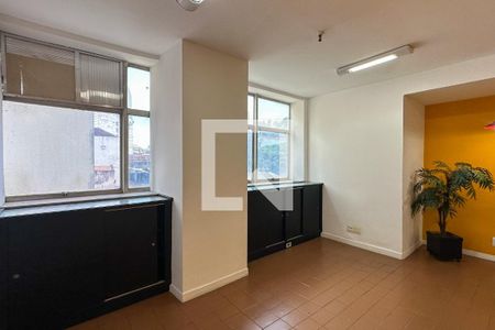 Sala/Quarto de kitnet/studio à venda com 1 quarto, 25m² em Centro, Rio de Janeiro