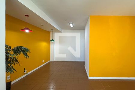 Sala/Quarto de kitnet/studio à venda com 1 quarto, 25m² em Centro, Rio de Janeiro