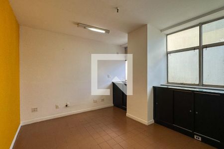 Sala/Quarto de kitnet/studio à venda com 1 quarto, 25m² em Centro, Rio de Janeiro