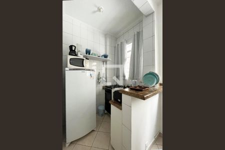 Cozinha de apartamento para alugar com 1 quarto, 40m² em Boqueirão, Santos