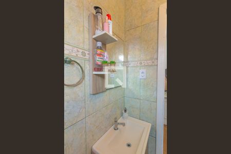 Casa 2 - Banheiro de casa à venda com 4 quartos, 220m² em Guajuviras, Canoas