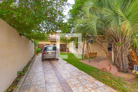 Garagem de casa à venda com 3 quartos, 172m² em Harmonia, Canoas