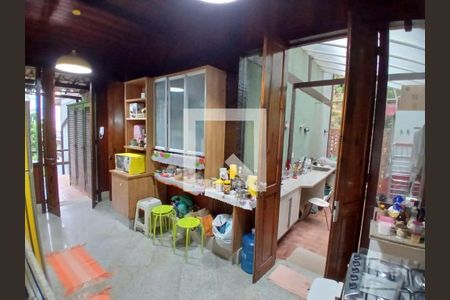 Casa à venda com 6 quartos, 354m² em Copacabana, Rio de Janeiro