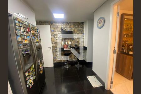 Apartamento à venda com 3 quartos, 180m² em Água Rasa, São Paulo
