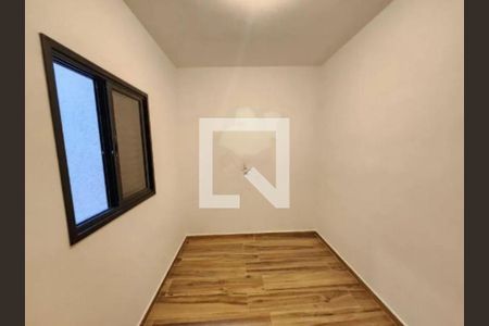 Casa à venda com 3 quartos, 131m² em Vila Carrão, São Paulo