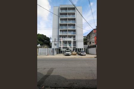 Fachada  de apartamento à venda com 2 quartos, 42m² em Itaquera, São Paulo