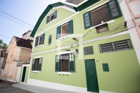 Fachada de casa de condomínio para alugar com 4 quartos, 200m² em Botafogo, Rio de Janeiro