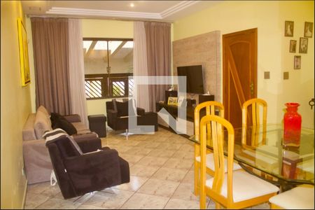 Sala de casa à venda com 3 quartos, 170m² em Vila Prudente, São Paulo