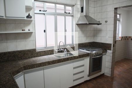 Cozinha de casa à venda com 5 quartos, 557m² em Tirol, Contagem