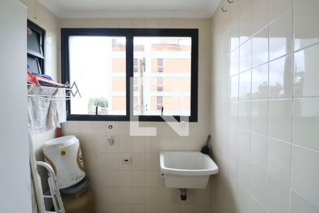 Área de Serviço de apartamento para alugar com 3 quartos, 135m² em Parque Enseada, Guarujá