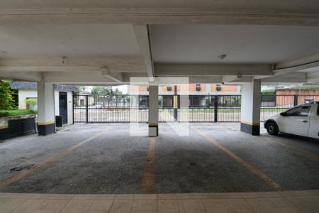 Garagem de apartamento para alugar com 3 quartos, 135m² em Parque Enseada, Guarujá