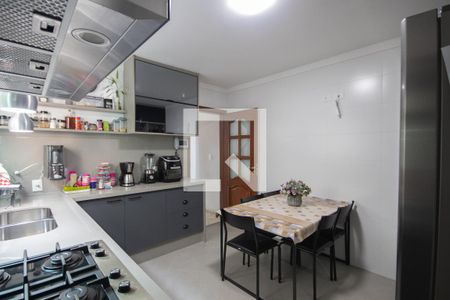 Cozinha de casa à venda com 3 quartos, 240m² em Vila Constança, São Paulo