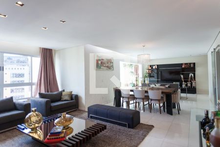 Sala de apartamento à venda com 4 quartos, 164m² em Belvedere, Belo Horizonte