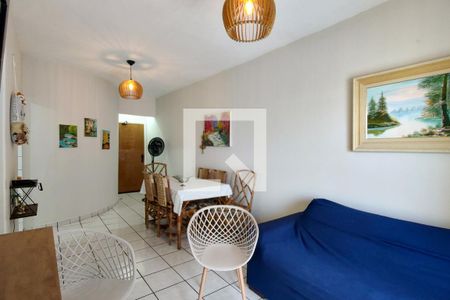 Sala de apartamento para alugar com 2 quartos, 90m² em Aviação, Praia Grande