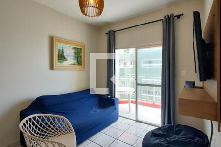 Sala de apartamento para alugar com 2 quartos, 90m² em Aviação, Praia Grande