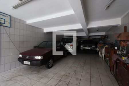 Garagem de casa à venda com 3 quartos, 200m² em Jardim Tiete, São Paulo