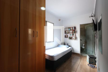 Suíte 3 de casa à venda com 3 quartos, 200m² em Jardim Tiete, São Paulo
