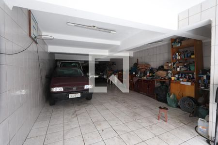 Garagem de casa à venda com 3 quartos, 200m² em Jardim Tiete, São Paulo