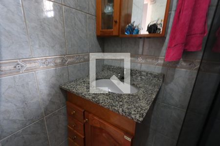 Banheiro da Suíte 2 de casa à venda com 3 quartos, 200m² em Jardim Tiete, São Paulo