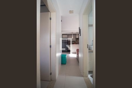 Corredor de apartamento à venda com 2 quartos, 60m² em Ipanema, Porto Alegre