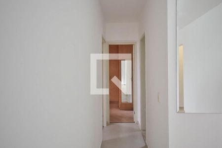 Corredor de apartamento para alugar com 2 quartos, 55m² em Vila Andrade, São Paulo
