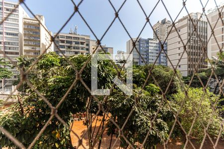 Vista da Sala de apartamento à venda com 3 quartos, 193m² em Higienópolis, São Paulo