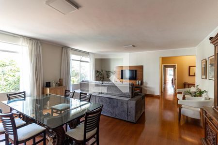 Sala de apartamento à venda com 3 quartos, 193m² em Higienópolis, São Paulo