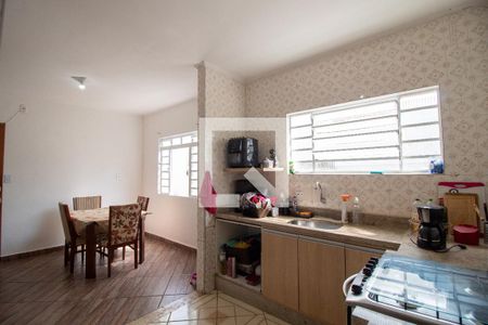 Cozinha de casa à venda com 3 quartos, 141m² em Vila Nova Alba, São Paulo