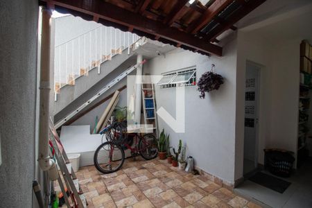 Quintal de casa à venda com 3 quartos, 141m² em Vila Nova Alba, São Paulo