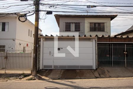 Fachada de casa à venda com 3 quartos, 141m² em Vila Nova Alba, São Paulo
