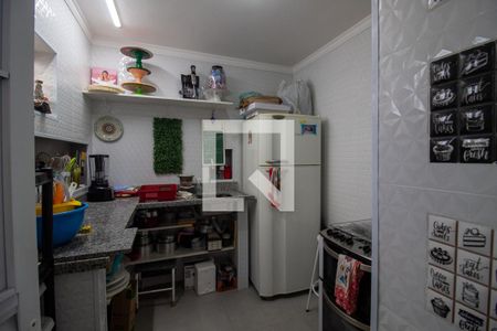 Edícula de casa à venda com 3 quartos, 141m² em Vila Nova Alba, São Paulo
