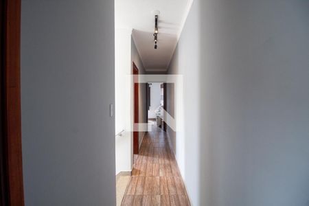 Corredor de casa à venda com 3 quartos, 141m² em Vila Nova Alba, São Paulo