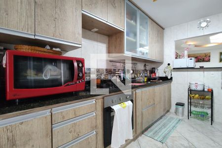 Cozinha de casa de condomínio à venda com 4 quartos, 500m² em Taquara, Rio de Janeiro