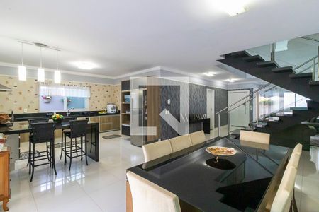 Sala de casa à venda com 3 quartos, 260m² em Taquaral, Campinas