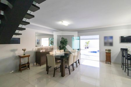 Sala de casa à venda com 3 quartos, 260m² em Taquaral, Campinas