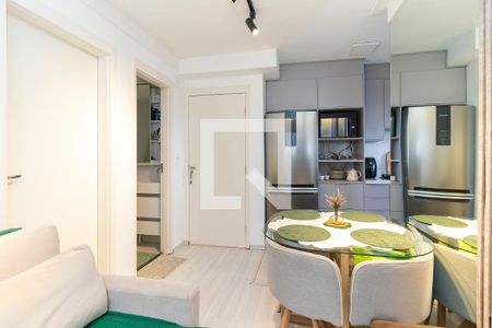 Sala de apartamento para alugar com 2 quartos, 36m² em Itaquera, São Paulo