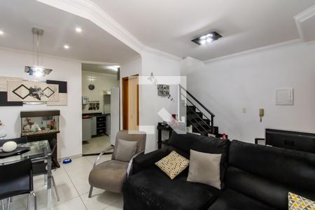 Sala de casa à venda com 3 quartos, 77m² em Vila Paranagua, São Paulo