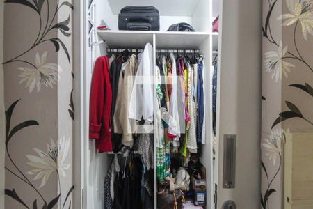 Closet da suíte de casa à venda com 3 quartos, 230m² em Jardim Vila Formosa, São Paulo