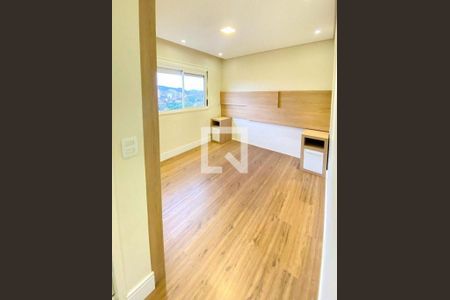 Apartamento à venda com 3 quartos, 94m² em Jardim Tupanci, Barueri