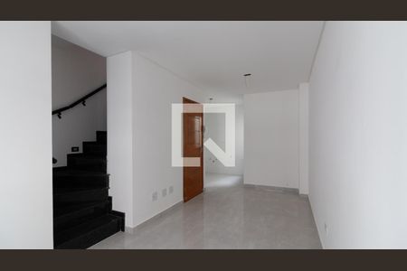 Sala de casa de condomínio à venda com 2 quartos, 80m² em Vila Ré, São Paulo