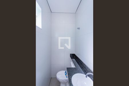Lavabo de casa para alugar com 2 quartos, 51m² em Jardim Santo Elias, São Paulo