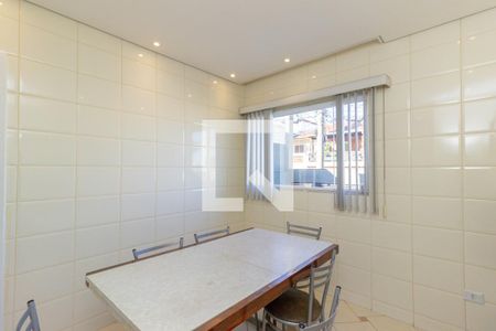 Cozinha de casa para alugar com 3 quartos, 113m² em Jardim Santo Elias, São Paulo